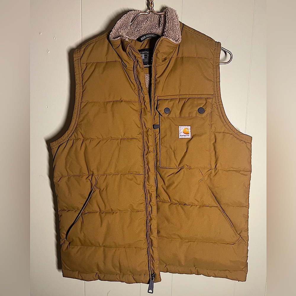 Carhartt Men’s Insulated Rain Defender Vest